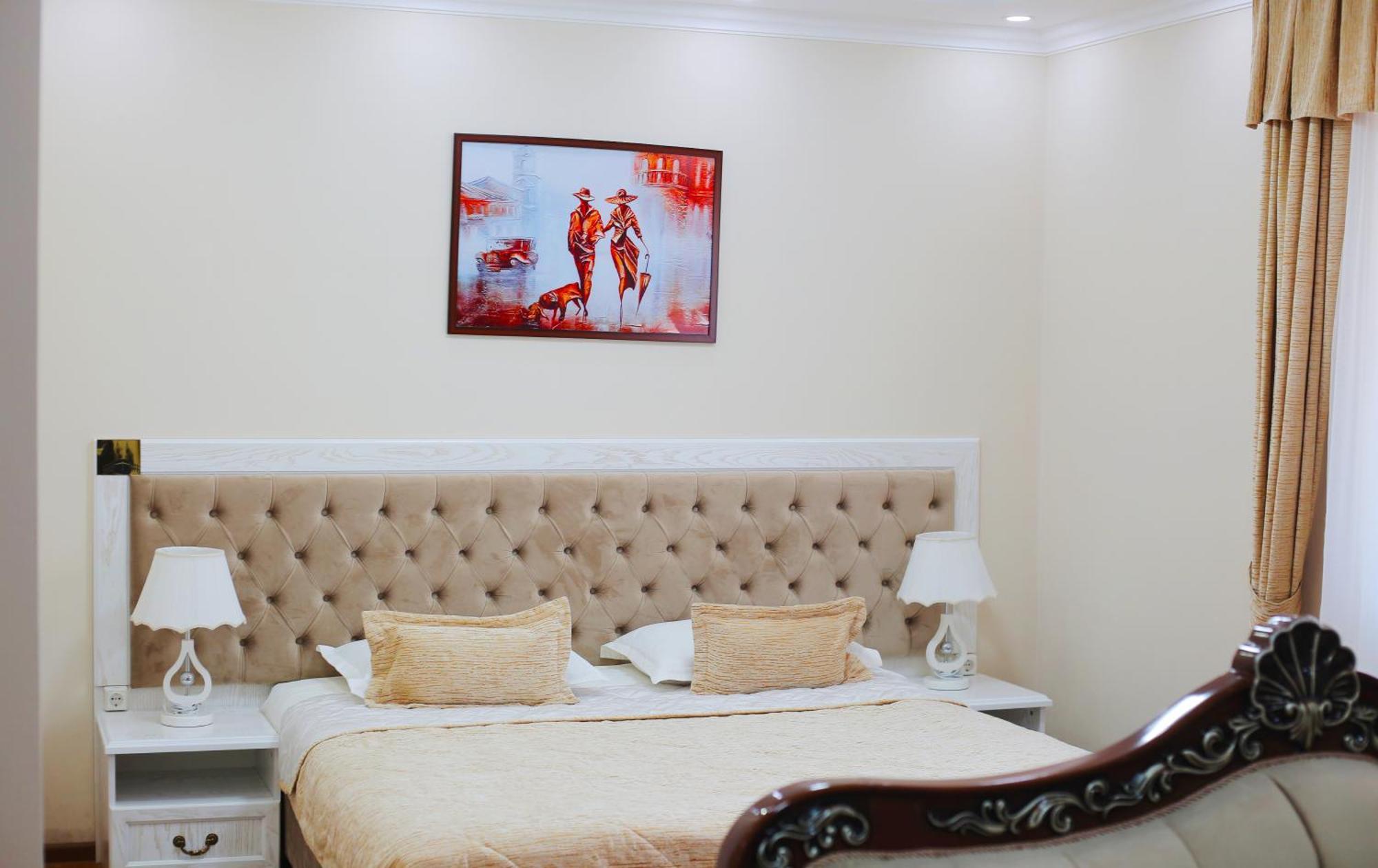 Bravolyuks Hotel Urgench Luaran gambar