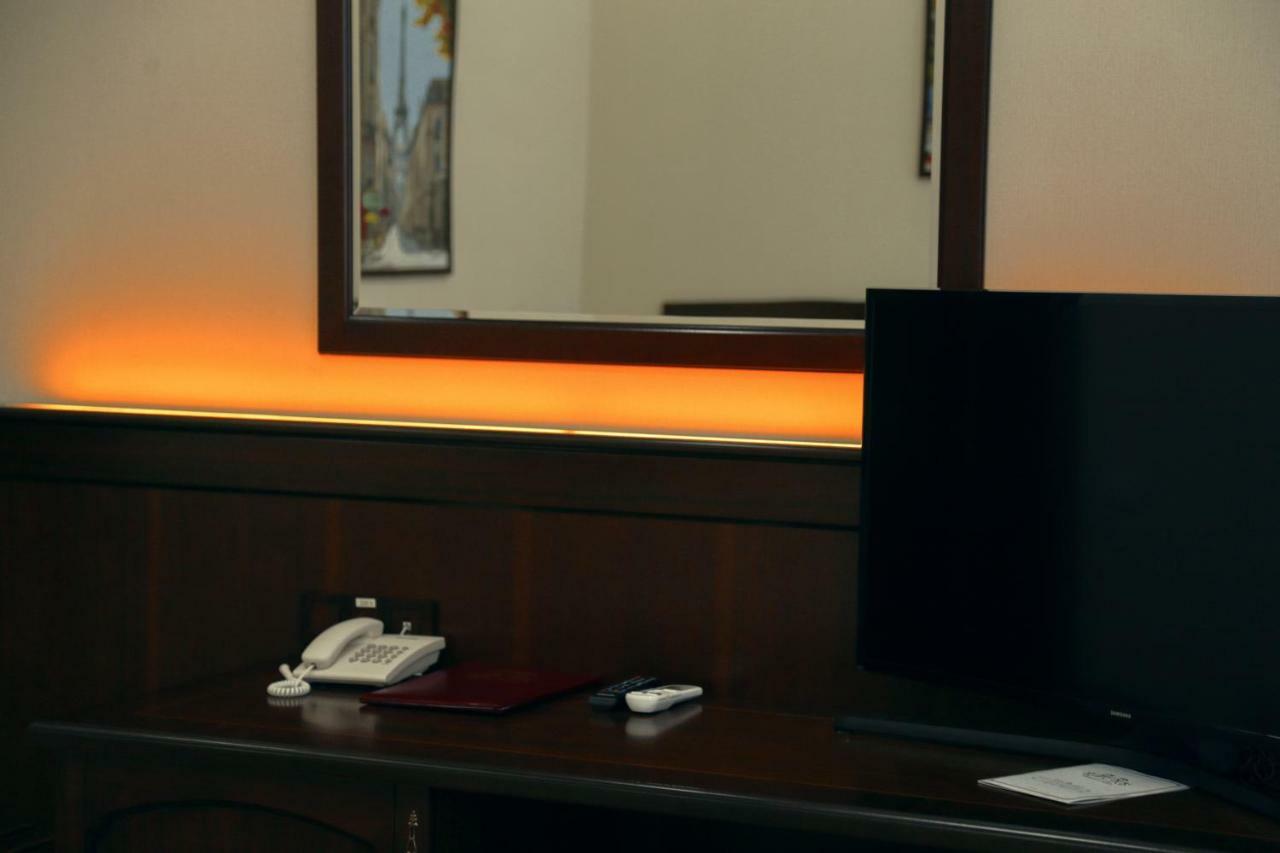 Bravolyuks Hotel Urgench Luaran gambar