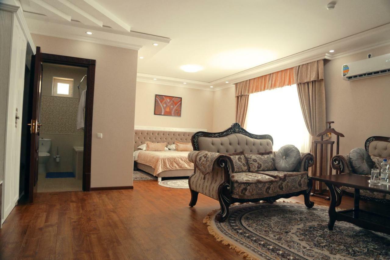 Bravolyuks Hotel Urgench Luaran gambar
