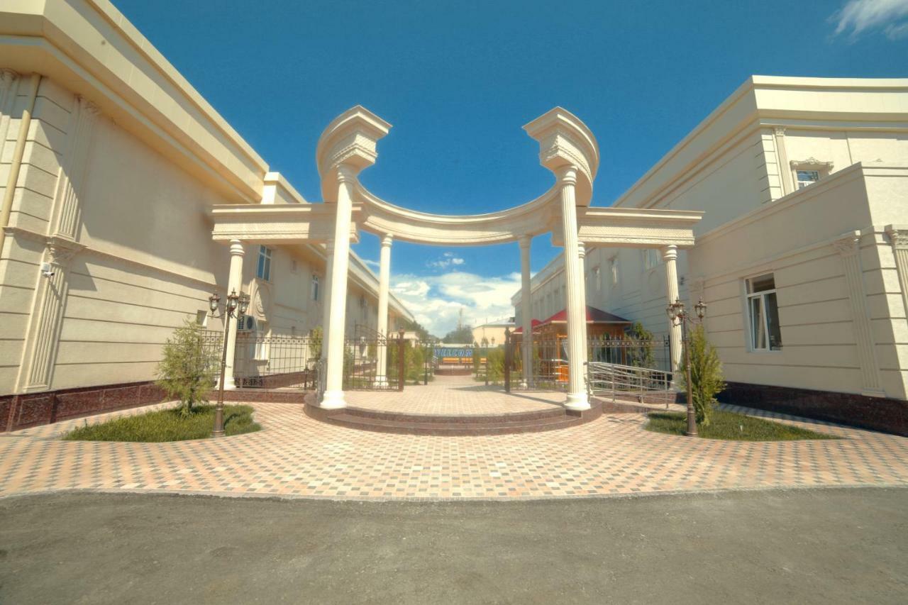 Bravolyuks Hotel Urgench Luaran gambar