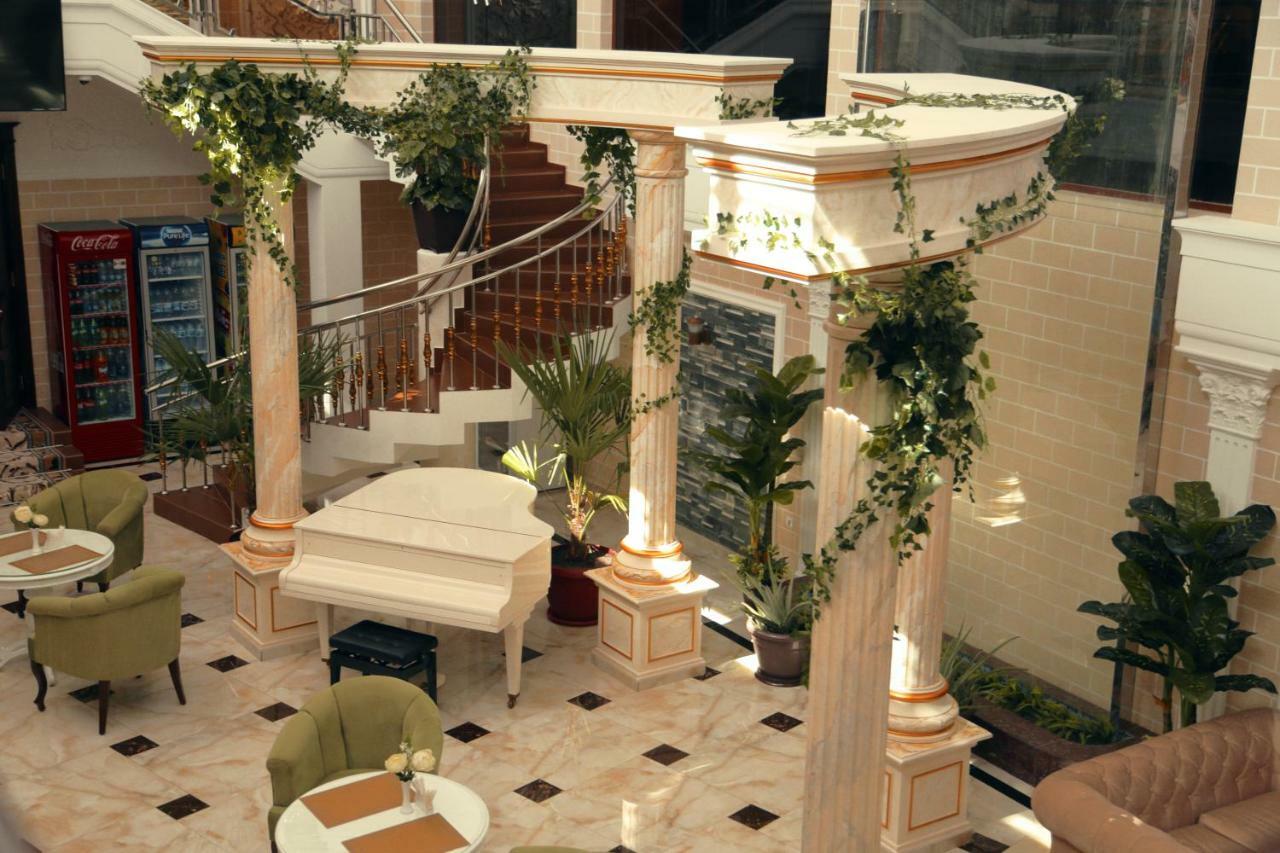 Bravolyuks Hotel Urgench Luaran gambar