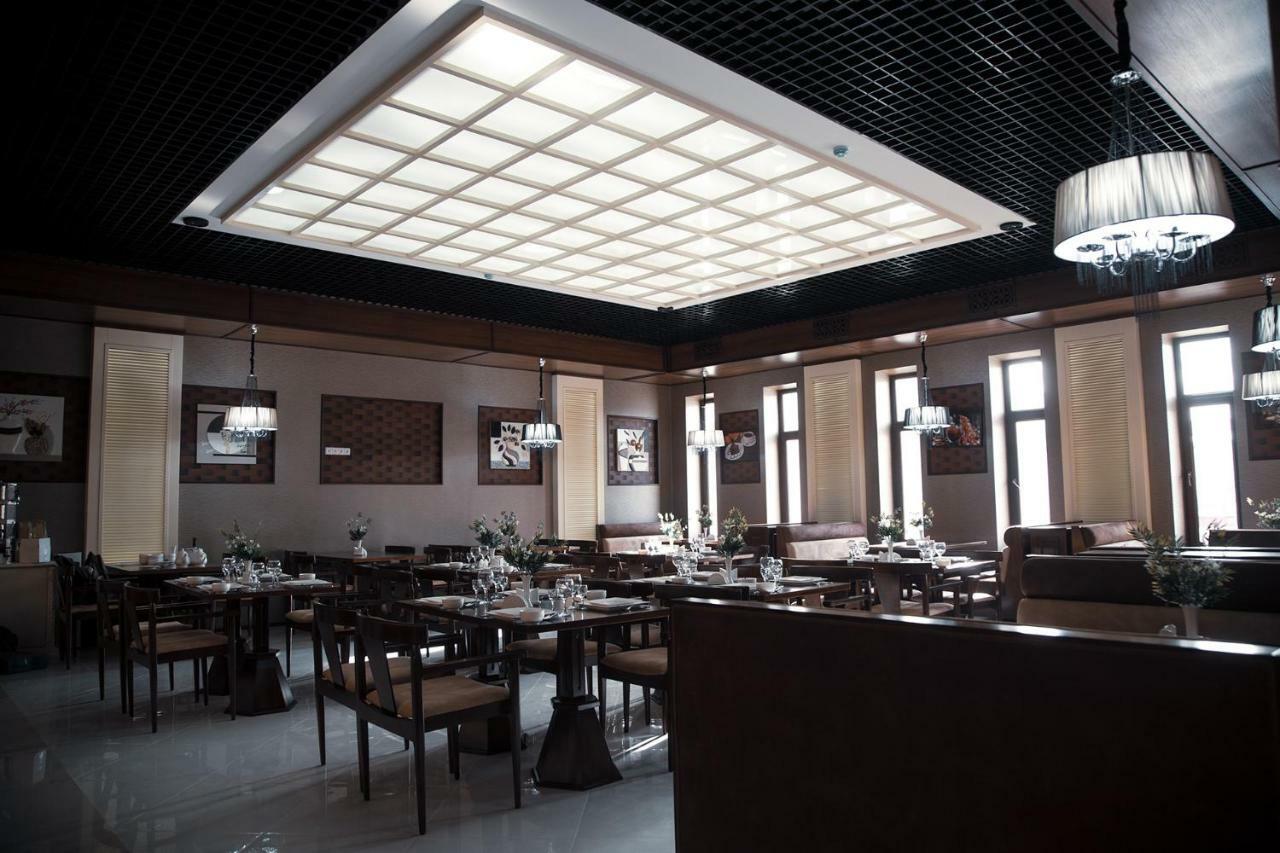 Bravolyuks Hotel Urgench Luaran gambar